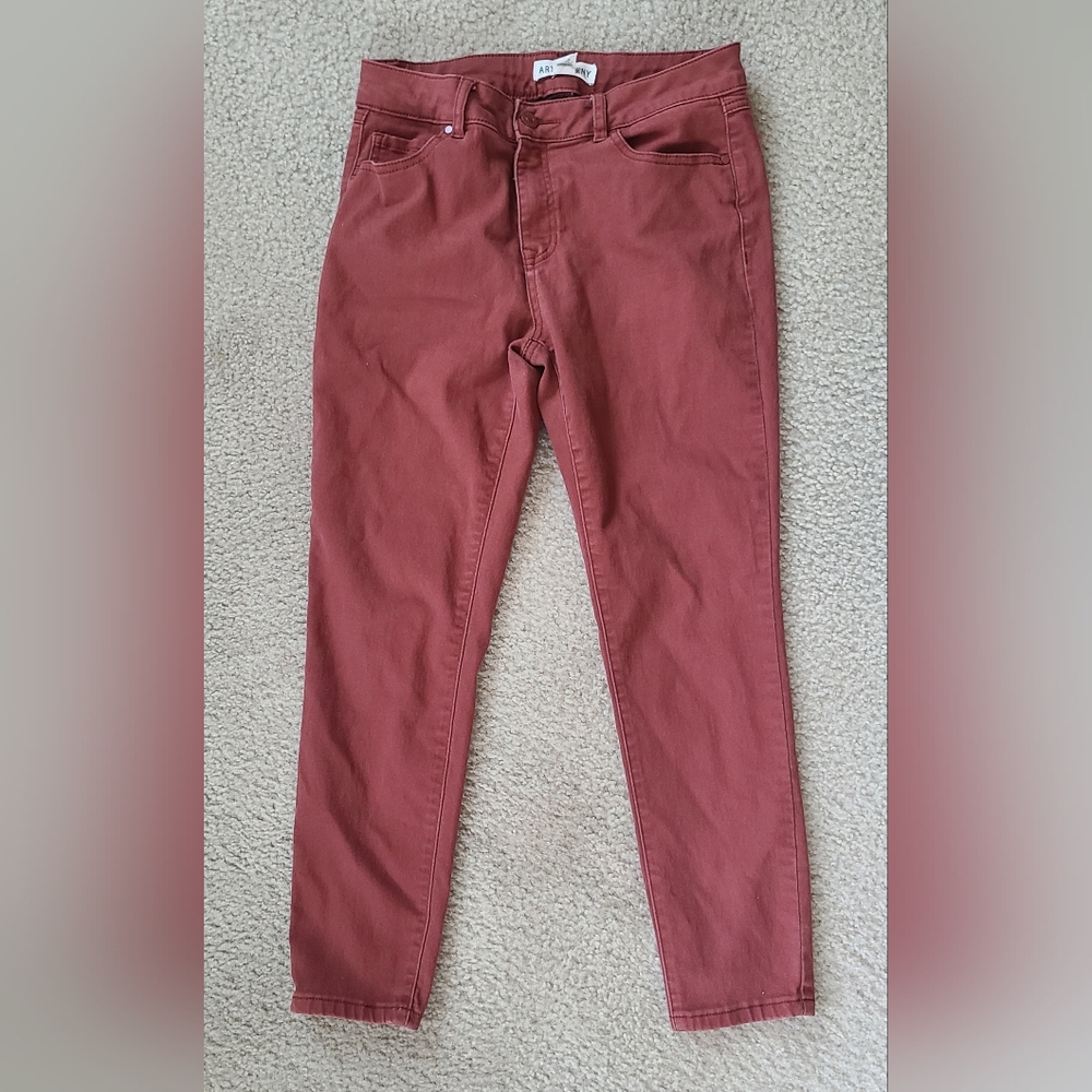 Artisan NY Women's Jeans in Rust Red